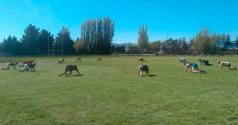 Dina Huapi suspendió entrenamientos por aumento de casos de coronavirus