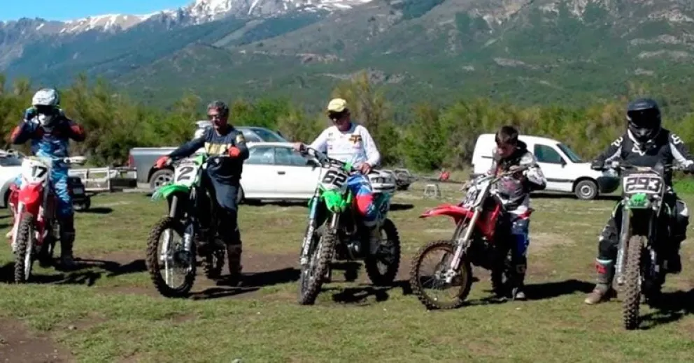 Con ruido de motos homenajearon a “Pichi” Carrasquedo