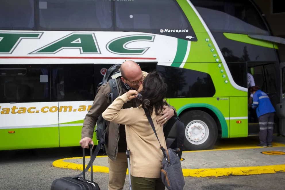 Llegó el primer micro desde Buenos Aires a Bariloche