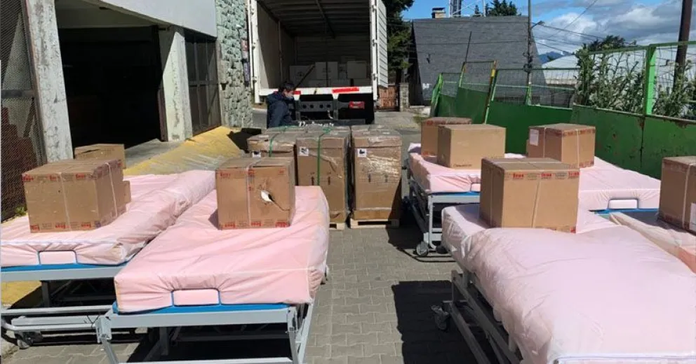 Llegaron las 10 camas nuevas de terapia intensiva a Bariloche