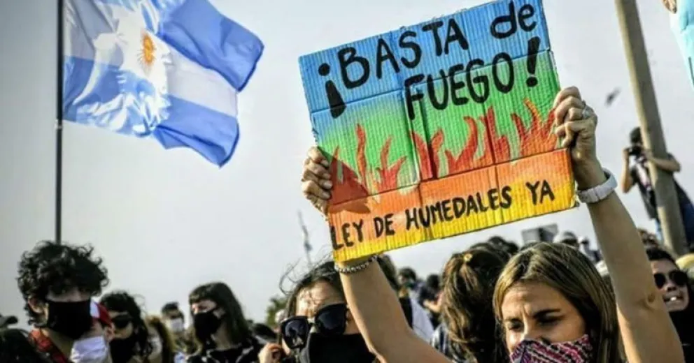Presentaron 650 mil firmas en el Congreso para que se apruebe la Ley de Humedales