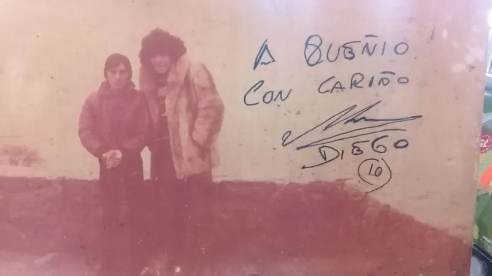 El hombre que compartió tres días con Maradona en una de sus visitas a Bariloche