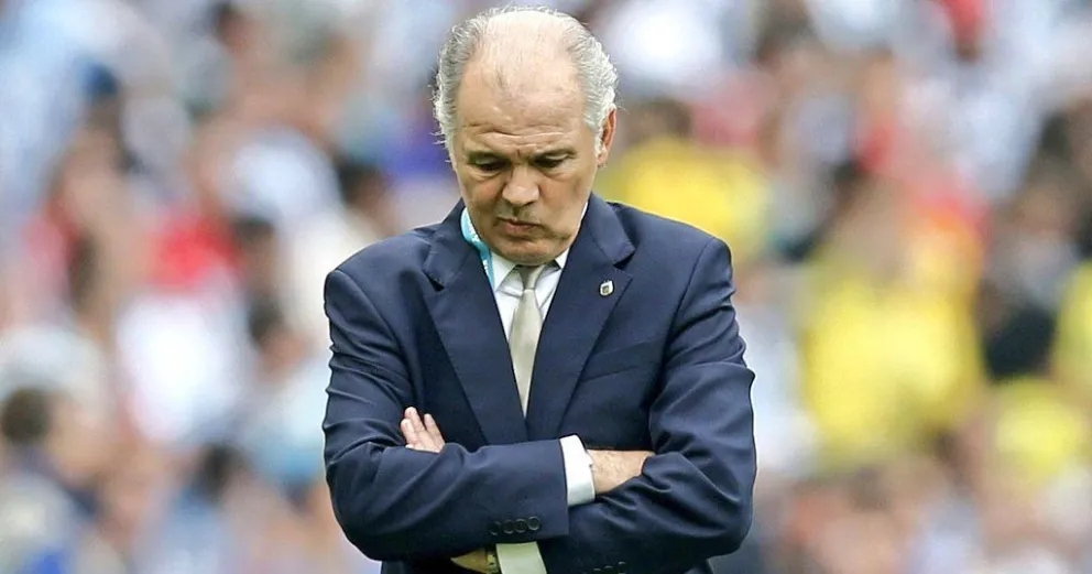 Alejandro Sabella fue internado de urgencia en una clínica de Capital Federal
