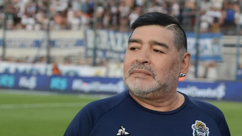 Río Negro adhiere al duelo nacional por el fallecimiento de Diego Maradona