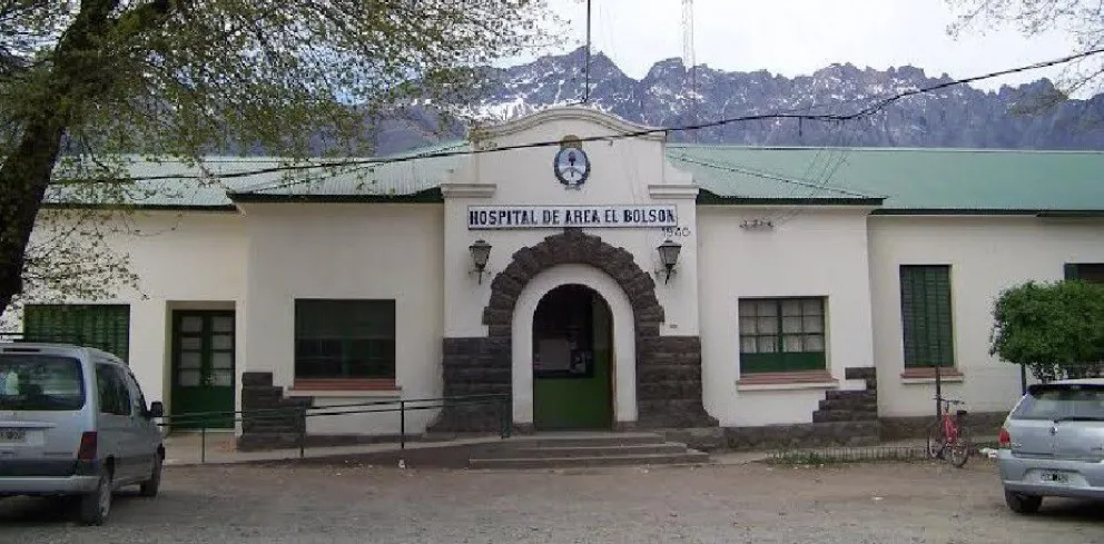 Dos hombres apuñalados tras violenta discusión