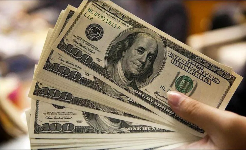 Dólar paralelo en baja: 150 para la compra y 156 pesos para la venta