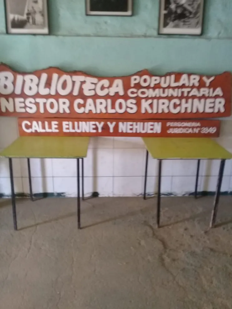 Después de 8 años la biblioteca tendrá su cartel sobre Ruta 40