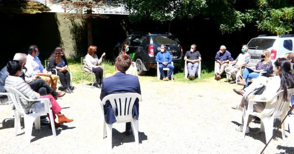 Propietarios de Mascardi están reunidos con la gobernadora pero no quieren dialogar con las ministras de nación