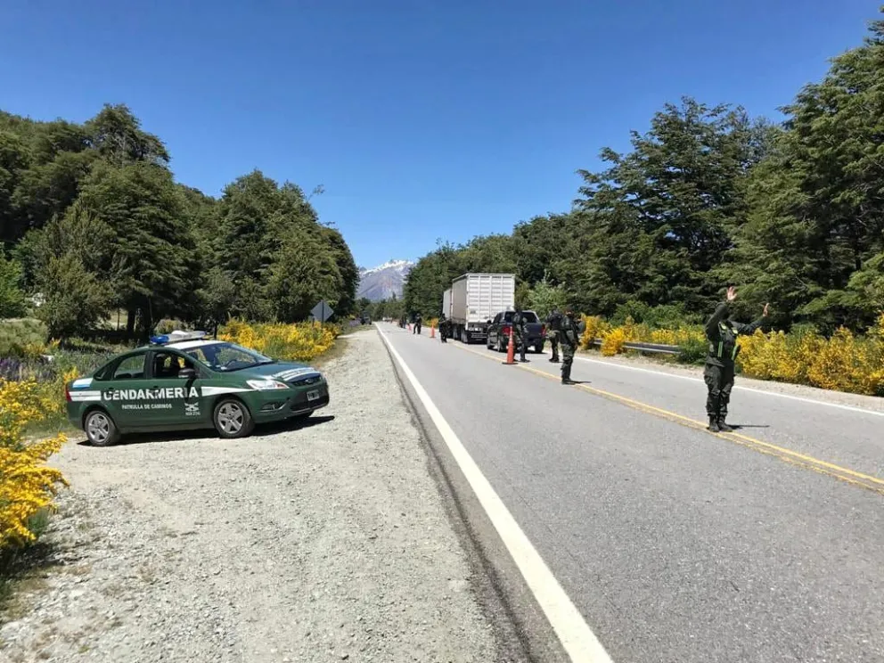 Gendarmería desplegó controles en Villa Mascardi