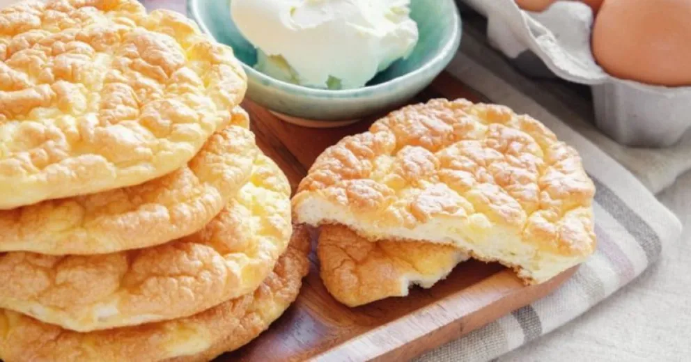 Cómo hacer el famoso "pan nube": con tres ingredientes y sin harinas