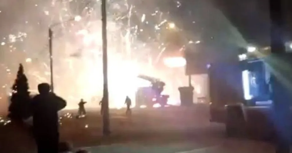 Impactante explosión en una fábrica de fuegos artificiales en Rusia