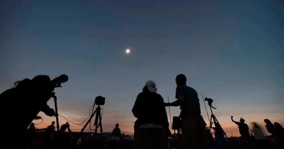 Eclipse, unos dos minutos para un fenómeno increíble