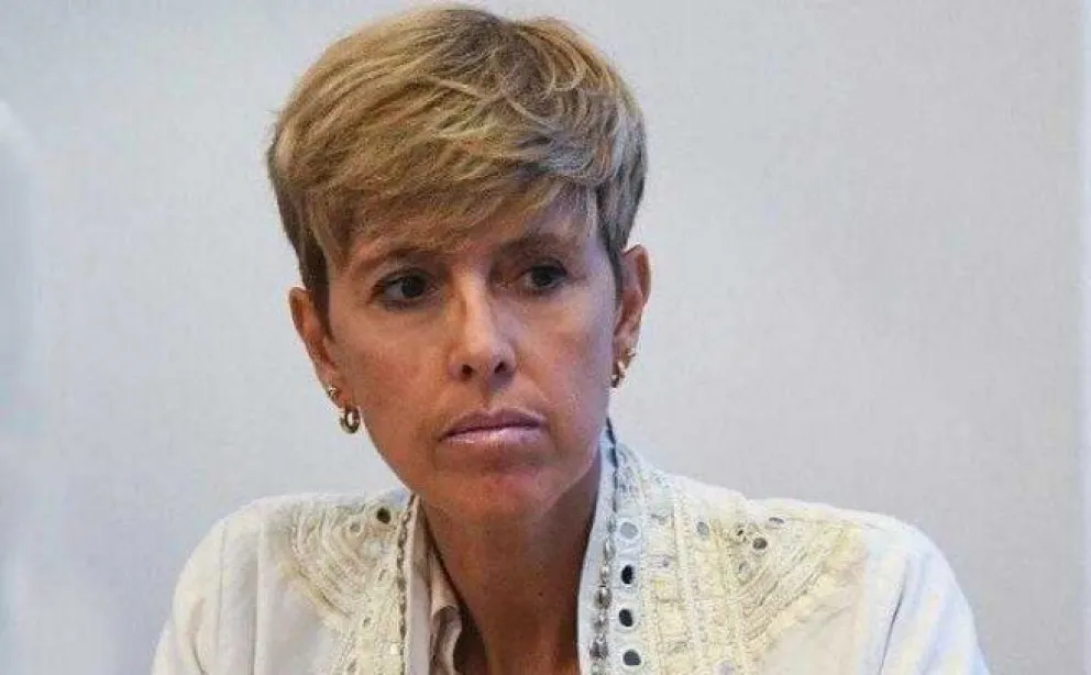 Larraburu aseguró que "está analizando" el proyecto de ley y que aún no definió su voto