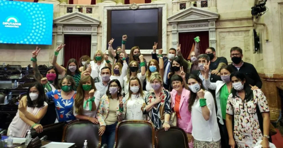 Diputados dio media sanción al proyecto de Interrupción Voluntaria del Embarazo
