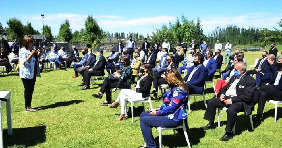 El gobierno provincial distribuirá a los Municipios el crédito de Nación