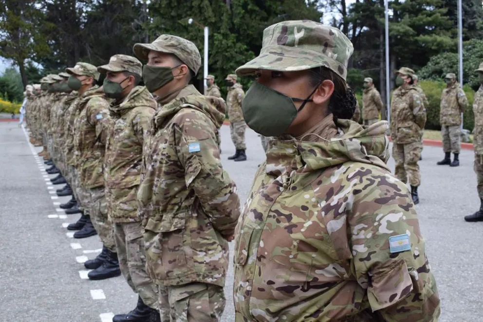 La Escuela Militar de Montaña incorporó 27 nuevos soldados voluntarios