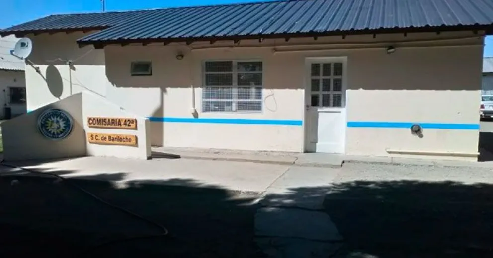 Una pareja detenida tras robar elementos de construcción de un corralón