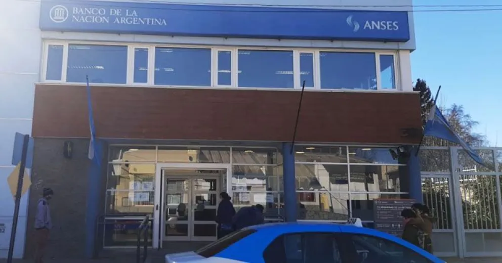 Por un brote de Coronavirus, hoy está cerrado el banco Nación de calle Anasagasti