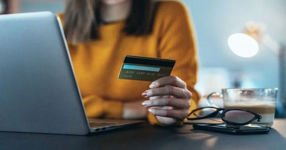 Bancos ofrecen 40% de descuento y cuotas sin interés para las fiestas