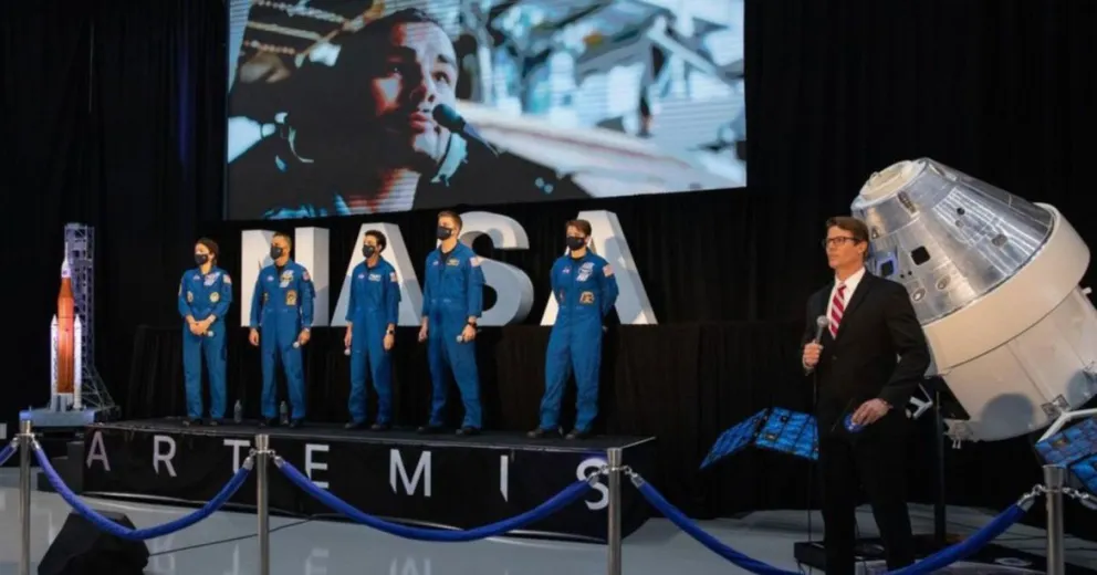 La NASA seleccionó a nueve mujeres y nueve hombres para viajar a la Luna en 2024