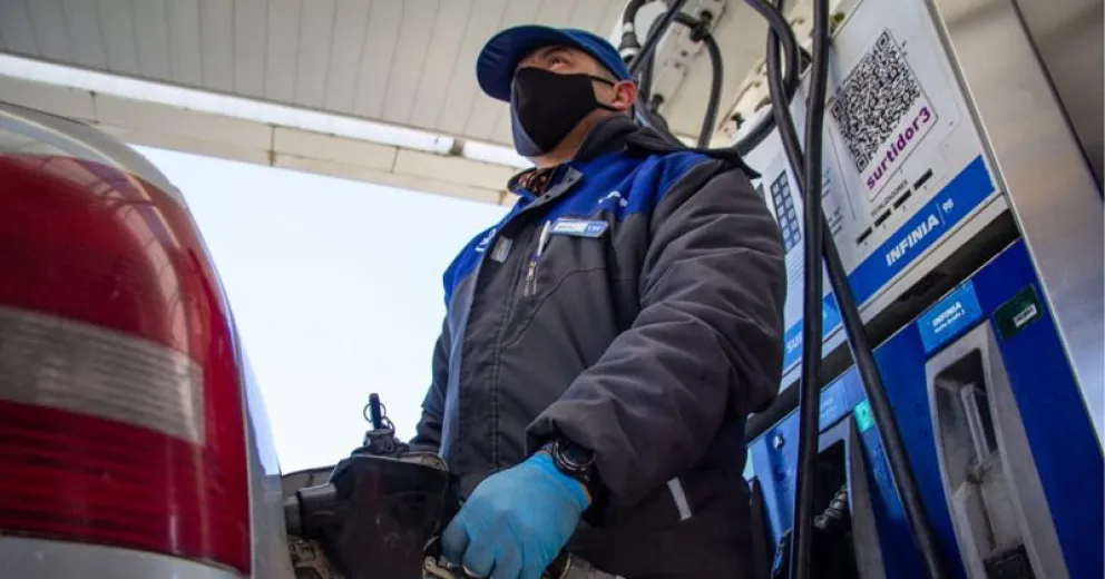 Rige un nuevo aumento en los combustibles de YPF