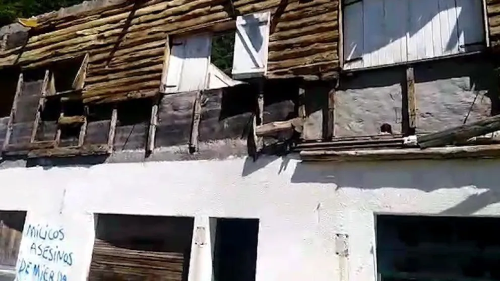 Lo que quedó del edificio que fueron a inspeccionar