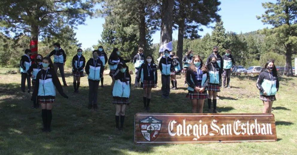 El Colegio San Esteban despidió a sus alumnos de 7mo y 5to con emotivos actos de fin de año