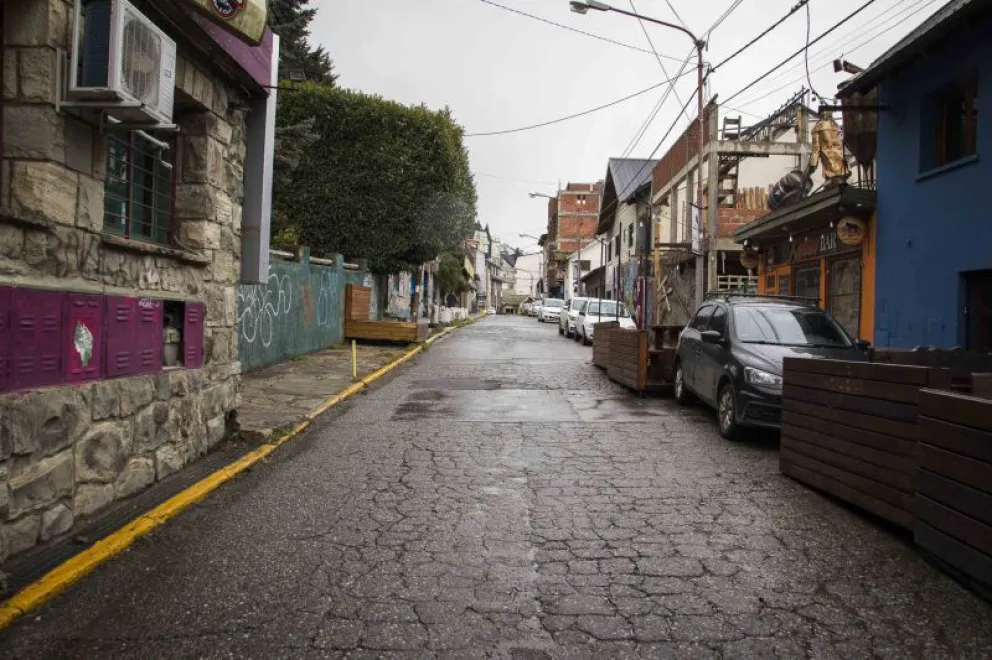Le robaron la moto en pleno centro y la recuperaron a los pocos minutos