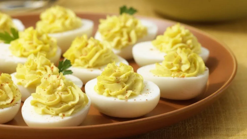 Fiestas 2020: con ustedes... huevos rellenos
