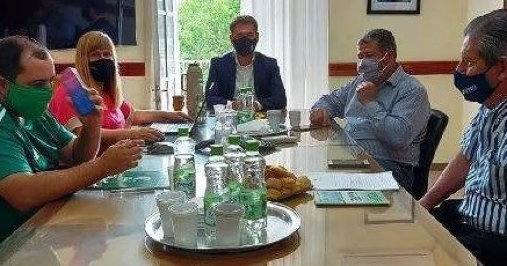 El gobierno provincial ofreció un aumento a cuenta de futura paritaria