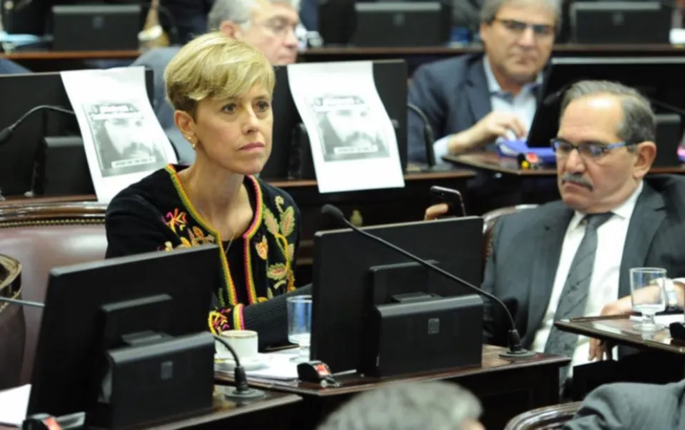 Aseguran que Larraburu cambió su posición y votará a favor del aborto