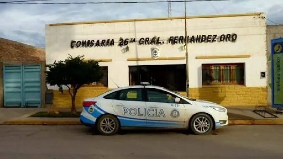 Fernández Oro: asesinaron a un adolescente de una puñalada en el pecho