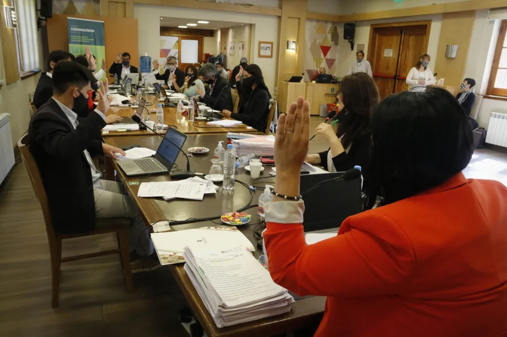 Se aprobó la venta de lotes en el Oeste y se creó el Programa Hábitat Bariloche