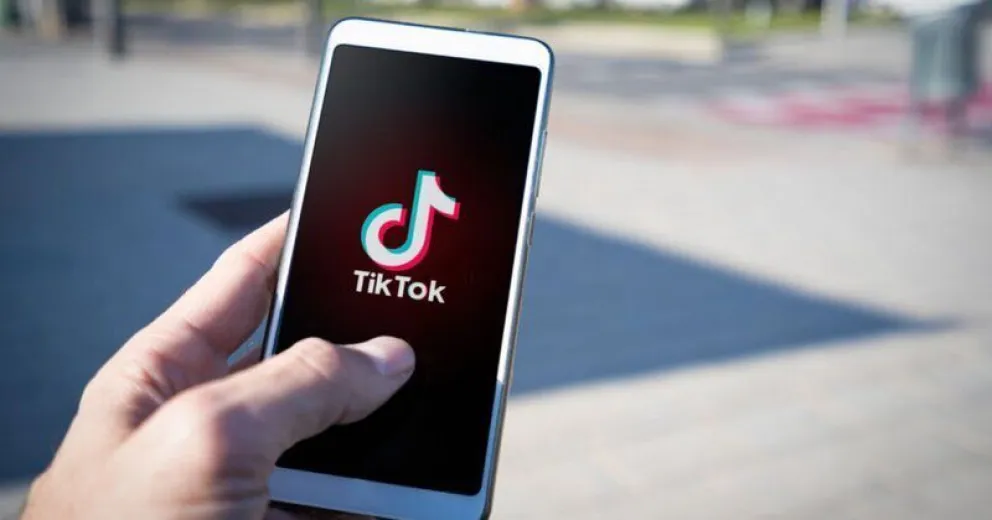 Cómo modificar el idioma en TikTok y para qué sirve