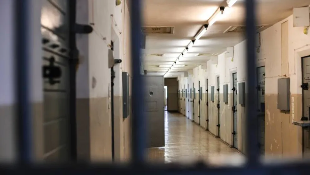 Un hombre fue arrestado por error y ahora demanda a la policía