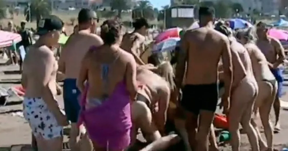 Un picadito en la playa terminó en una batalla campal