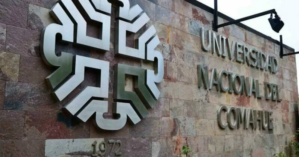 Revelan que el 71,9% de los graduados de la UNC es de la primera generación