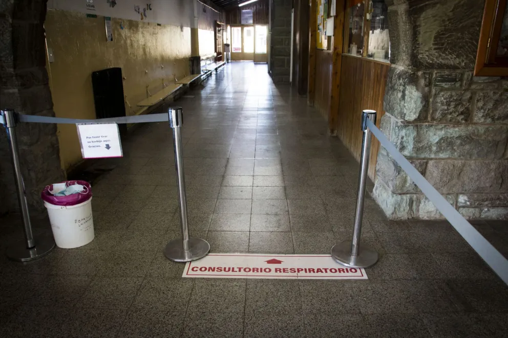 Cuatro personas murieron y se sumaron 414 nuevos casos