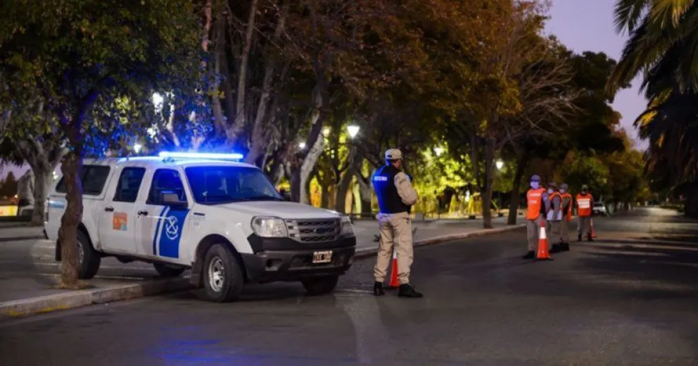 El cierre sanitario nocturno no será obligatorio en todo el país