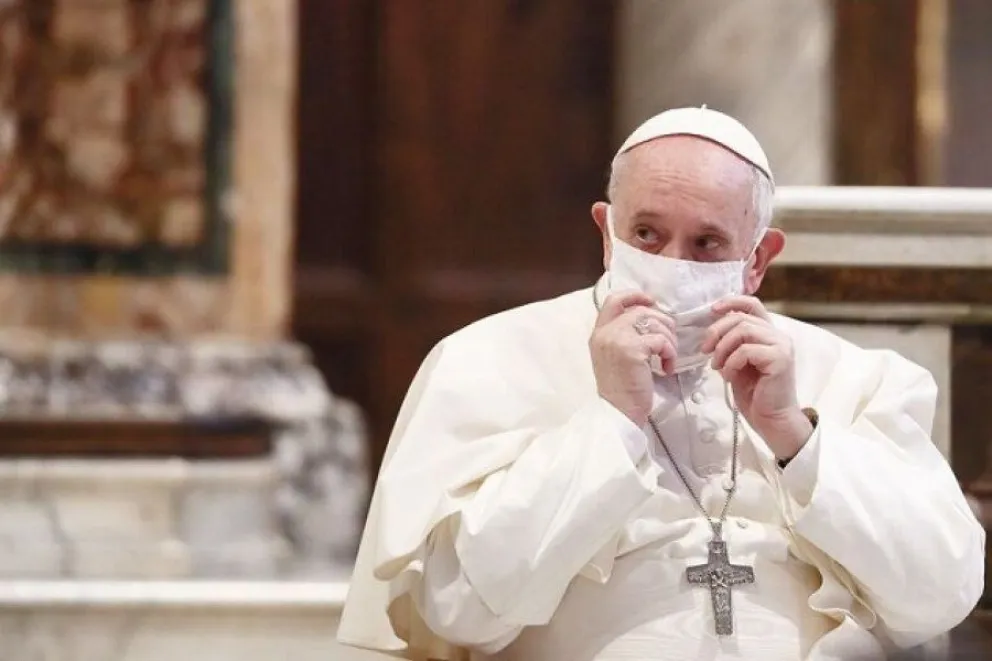 El Papa Francisco fue vacunado contra el coronavirus