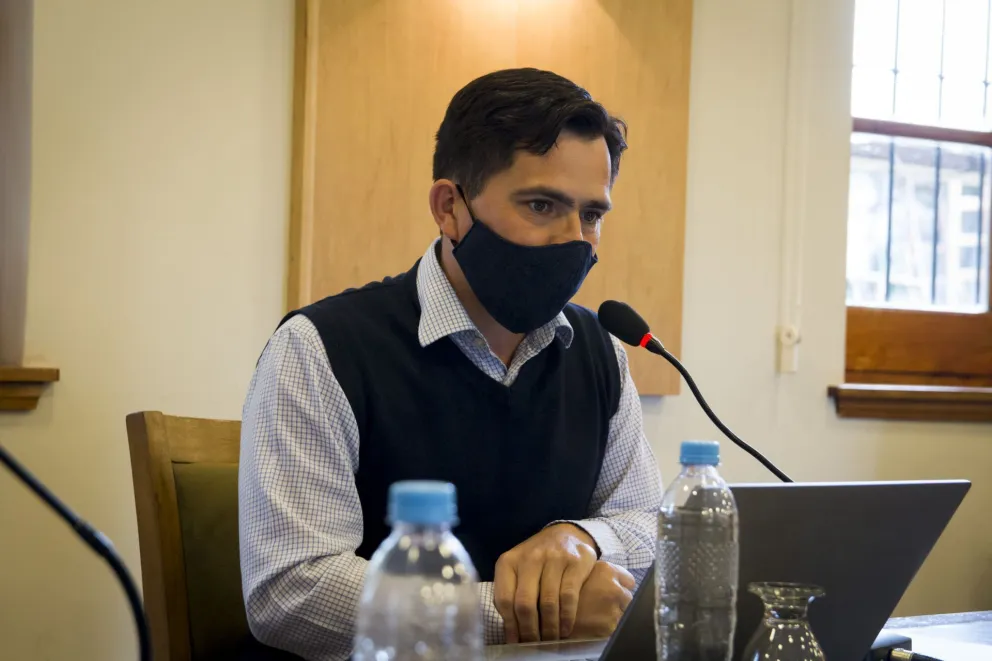 Insistirán con el remate de 5 parcelas para generar servicios en lotes sociales 