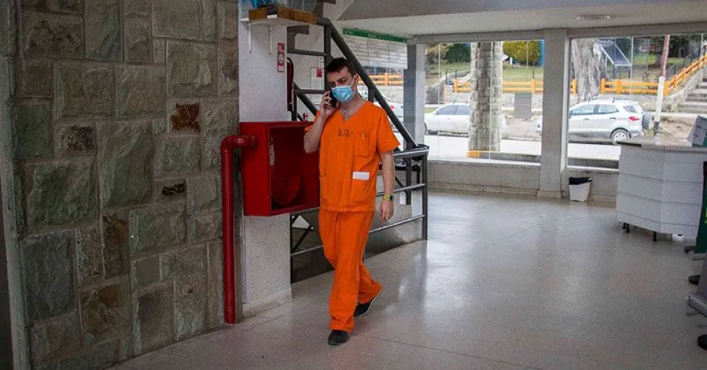 Dos muertos y 382 nuevos contagios en la provincia