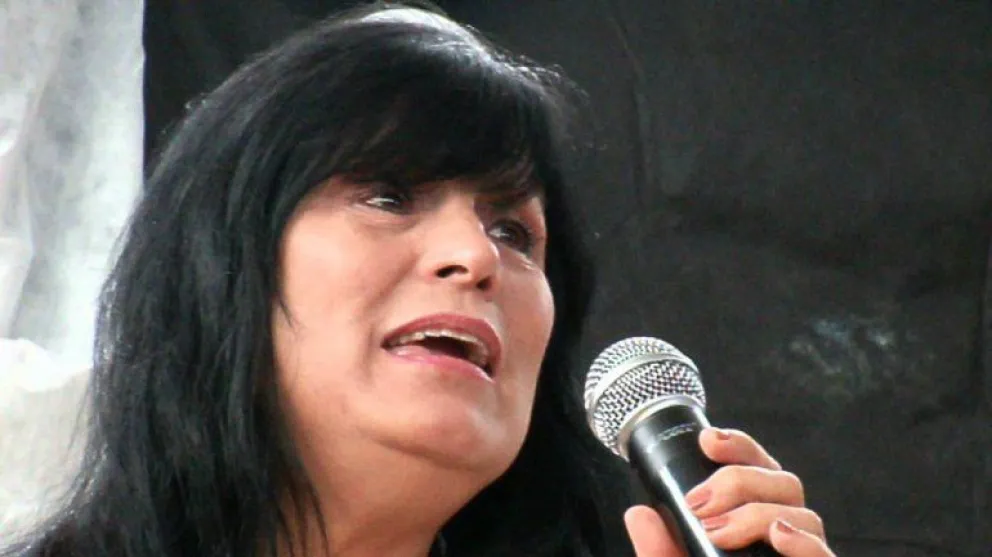 Marité Berbel, a beneficio de Rubén Patagonia