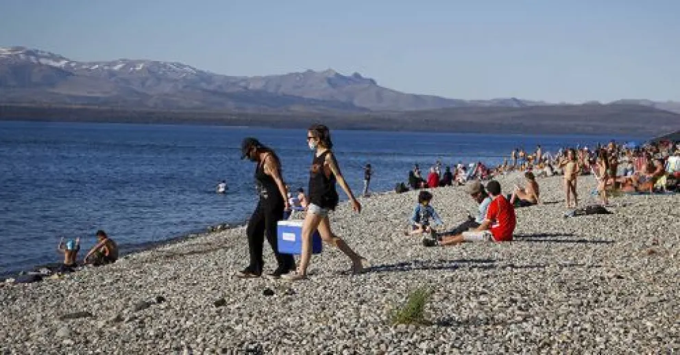 Los turistas con COVID pueden irse o aislarse en los hoteles