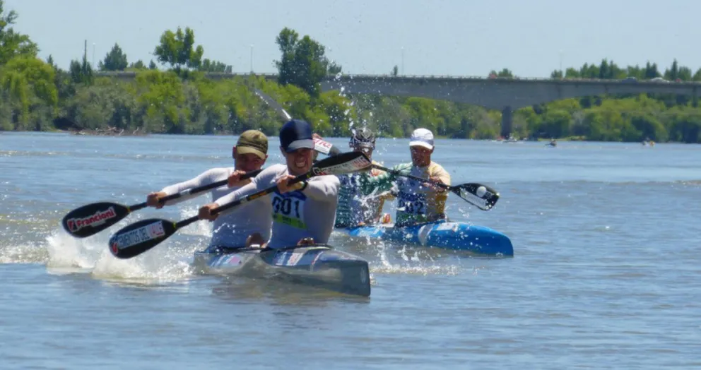 Regata del río Negro: regresa la acción con la disputa de la quinta etapa