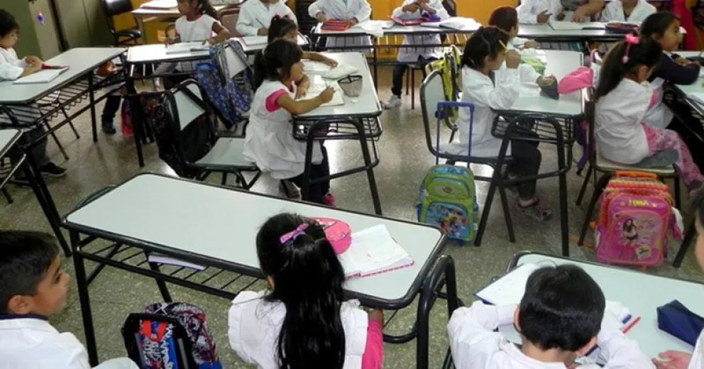 Vuelta a clases: la canasta escolar llega con aumentos de hasta 48%