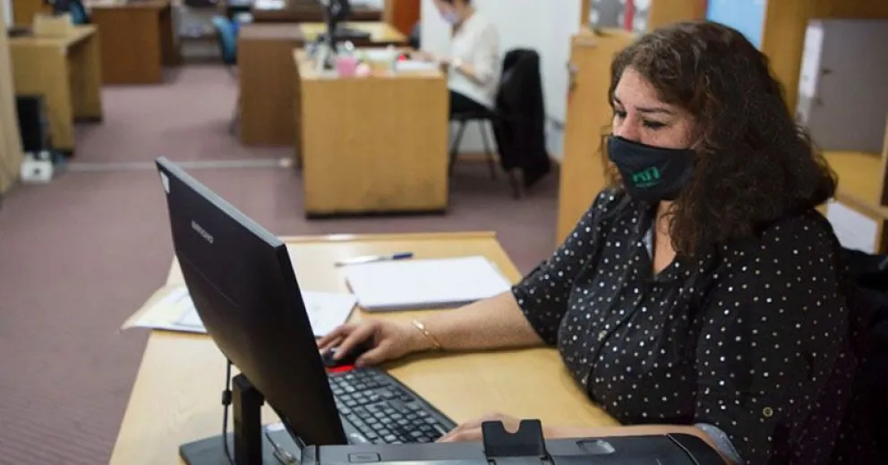 El 47% de los argentinos prefiere un formato mixto de oficina y trabajo remoto