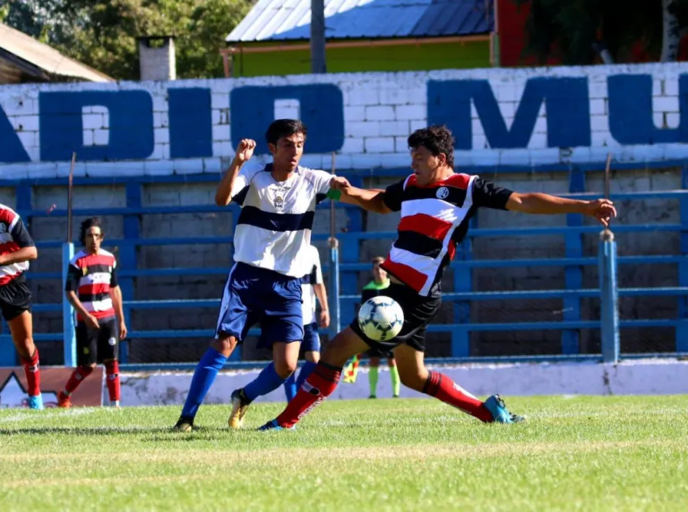 El Lobo fue feroz en el Municipal
