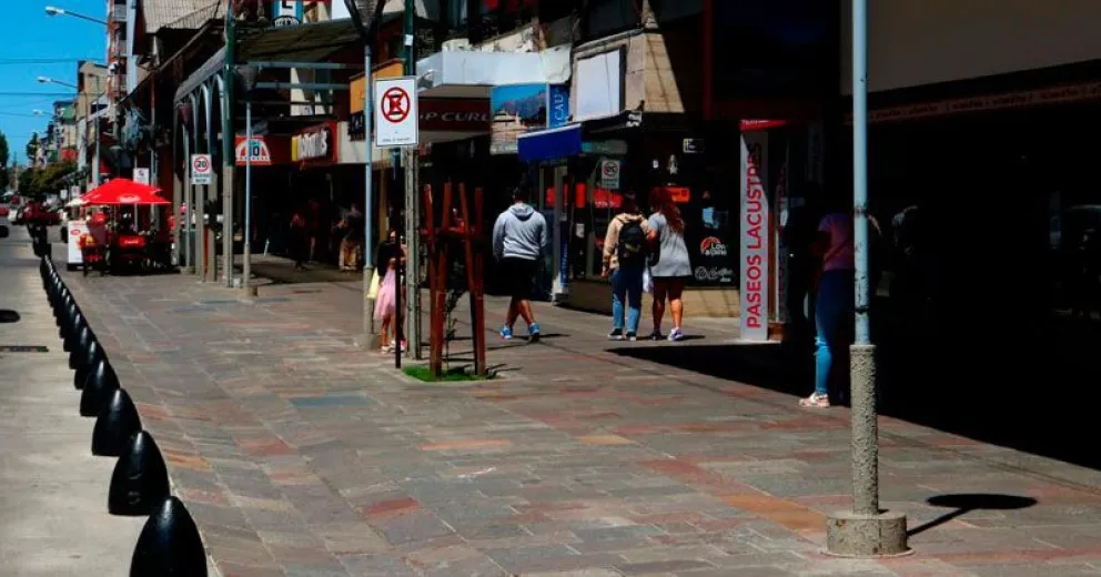 Bariloche tuvo 35 casos nuevos y los activos ahora son 1579