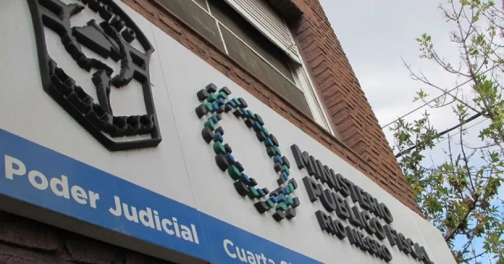 La madre afirmó que “es pura mentira, la están oprimiendo, ella está secuestrada”